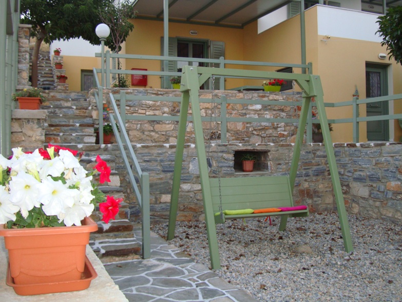 Naxos Studios Kalandos